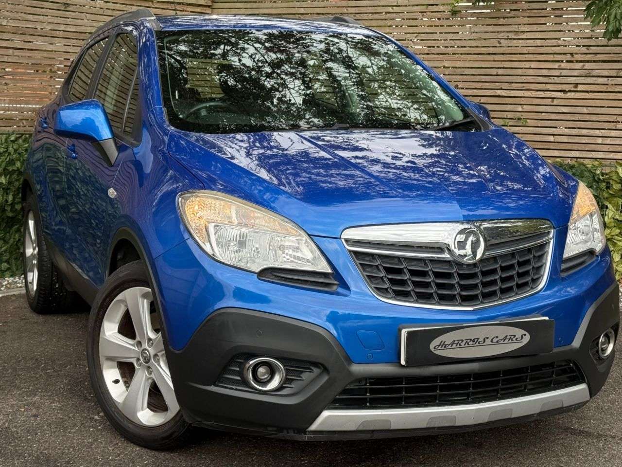 A 2014 VAUXHALL MOKKA 1.6 Exclusiv SUV 5dr Petrol Manual 2WD Euro 5 (s/s) (115 ps) 12 MONTHS AA, A 2014 VAUXHALL MOKKA 1.6 Exclusiv SUV 5dr Petrol Manual 2WD Euro 5 (s/s) (115 ps) 12 MONTHS AA,