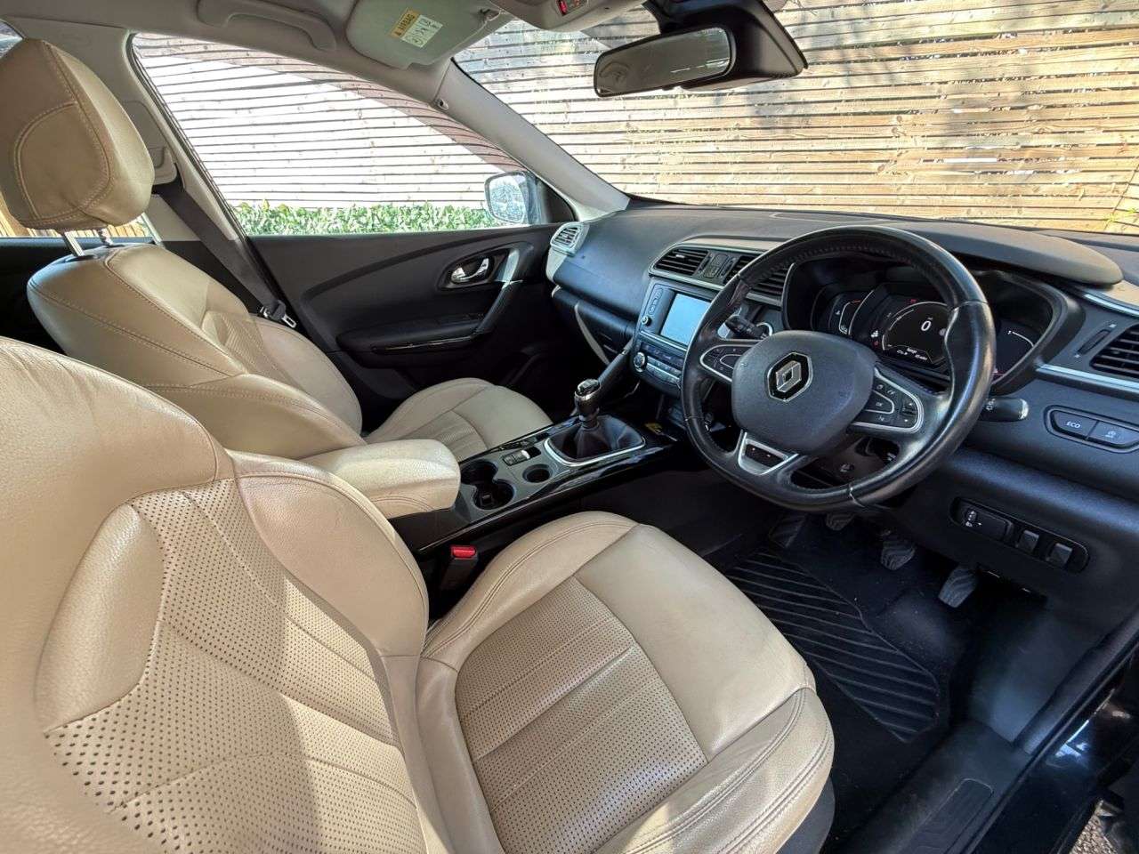 2017 RENAULT KADJAR 2017 RENAULT KADJAR