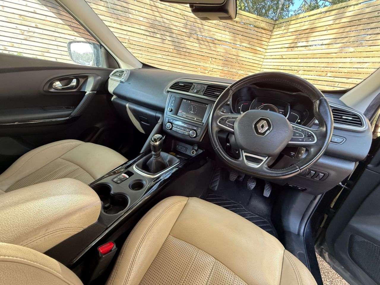 2017 RENAULT KADJAR 2017 RENAULT KADJAR