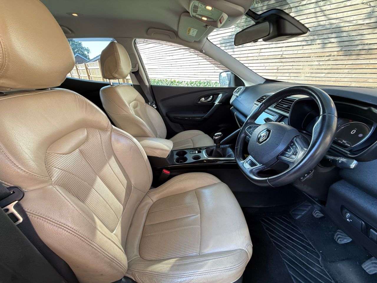 2017 RENAULT KADJAR 2017 RENAULT KADJAR