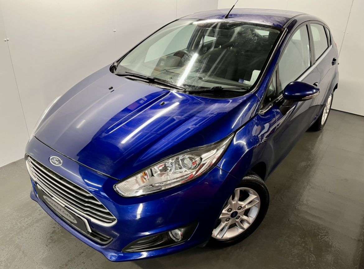 A 2017 FORD FIESTA 1.25 Zetec Hatchback 5dr Petrol Manual Euro 6 (82 ps) 12 MONTHS AA, FRESH S A 2017 FORD FIESTA 1.25 Zetec Hatchback 5dr Petrol Manual Euro 6 (82 ps) 12 MONTHS AA, FRESH S