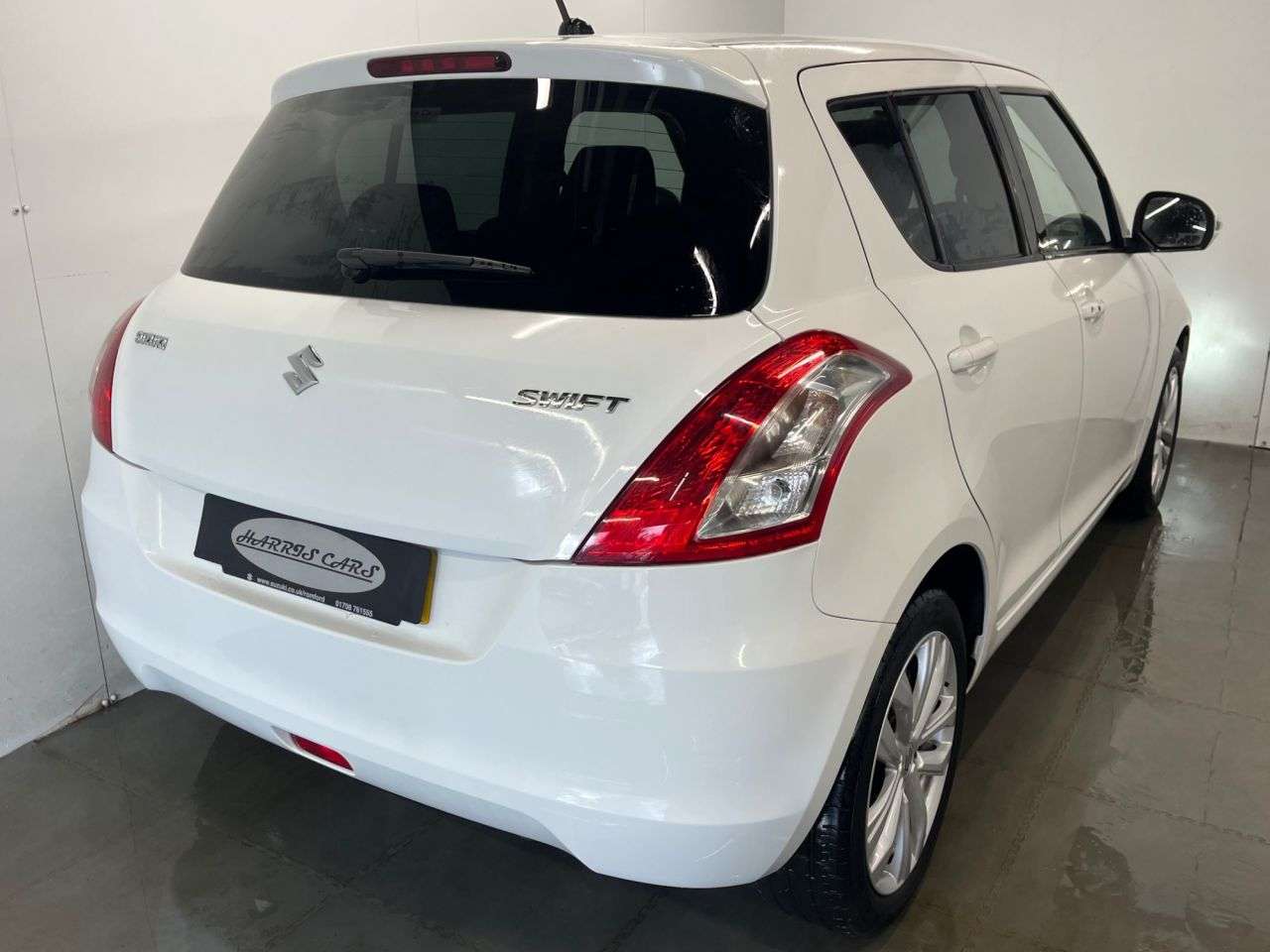 2015 SUZUKI SWIFT 2015 SUZUKI SWIFT