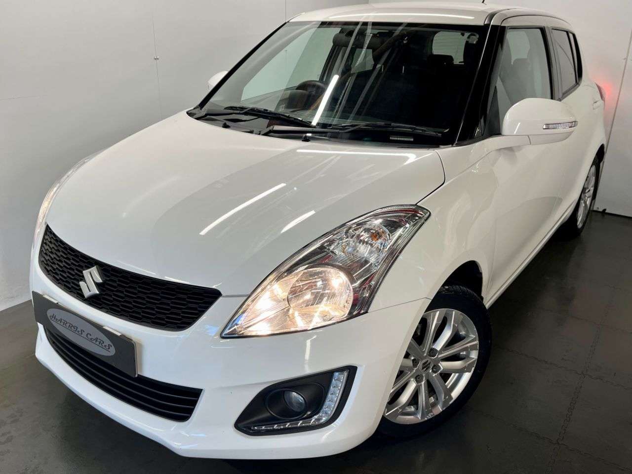 2015 SUZUKI SWIFT 2015 SUZUKI SWIFT