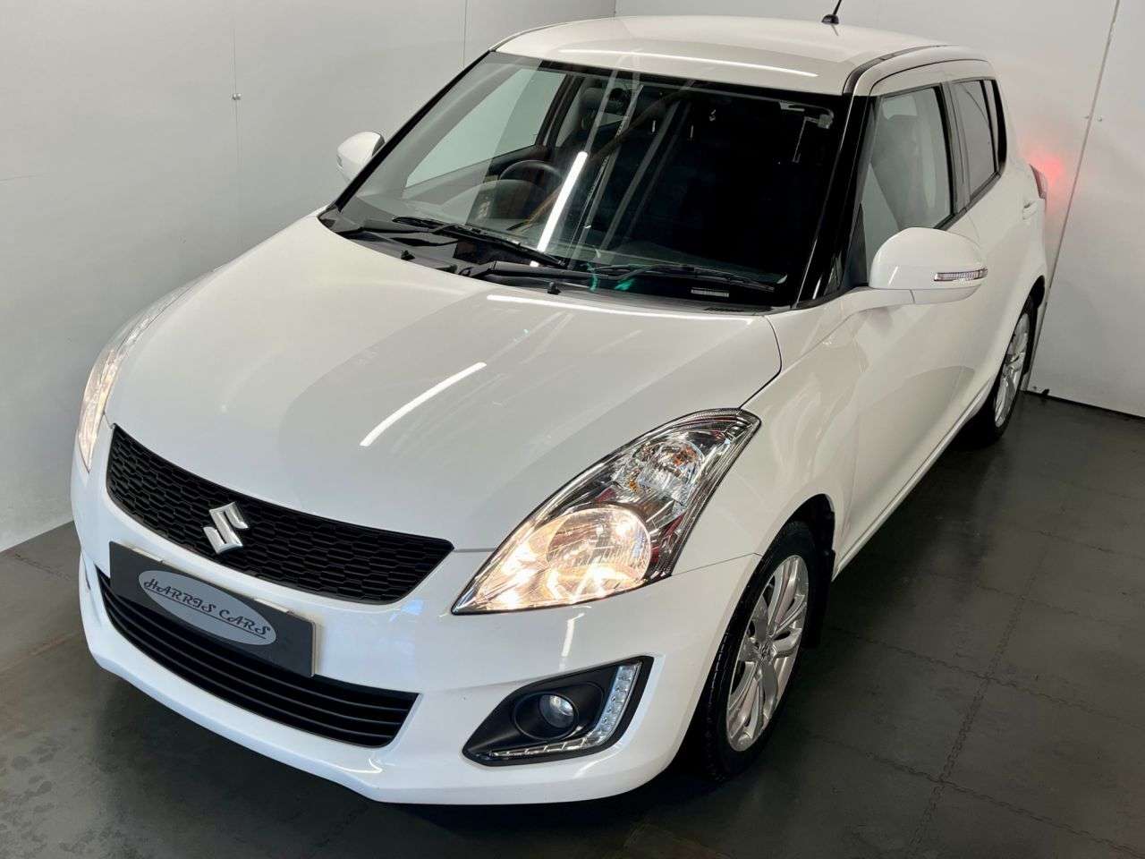 2015 SUZUKI SWIFT 2015 SUZUKI SWIFT