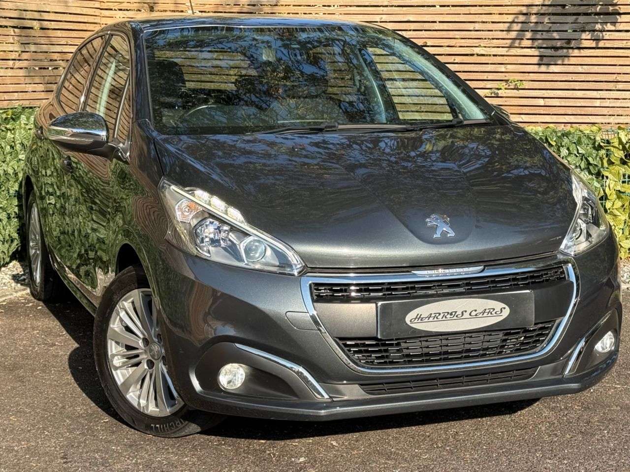 A 2017 PEUGEOT 208 1.2 PureTech Allure Hatchback 5dr Petrol Manual Euro 6 (82 ps) 12 MONTHS AA A 2017 PEUGEOT 208 1.2 PureTech Allure Hatchback 5dr Petrol Manual Euro 6 (82 ps) 12 MONTHS AA
