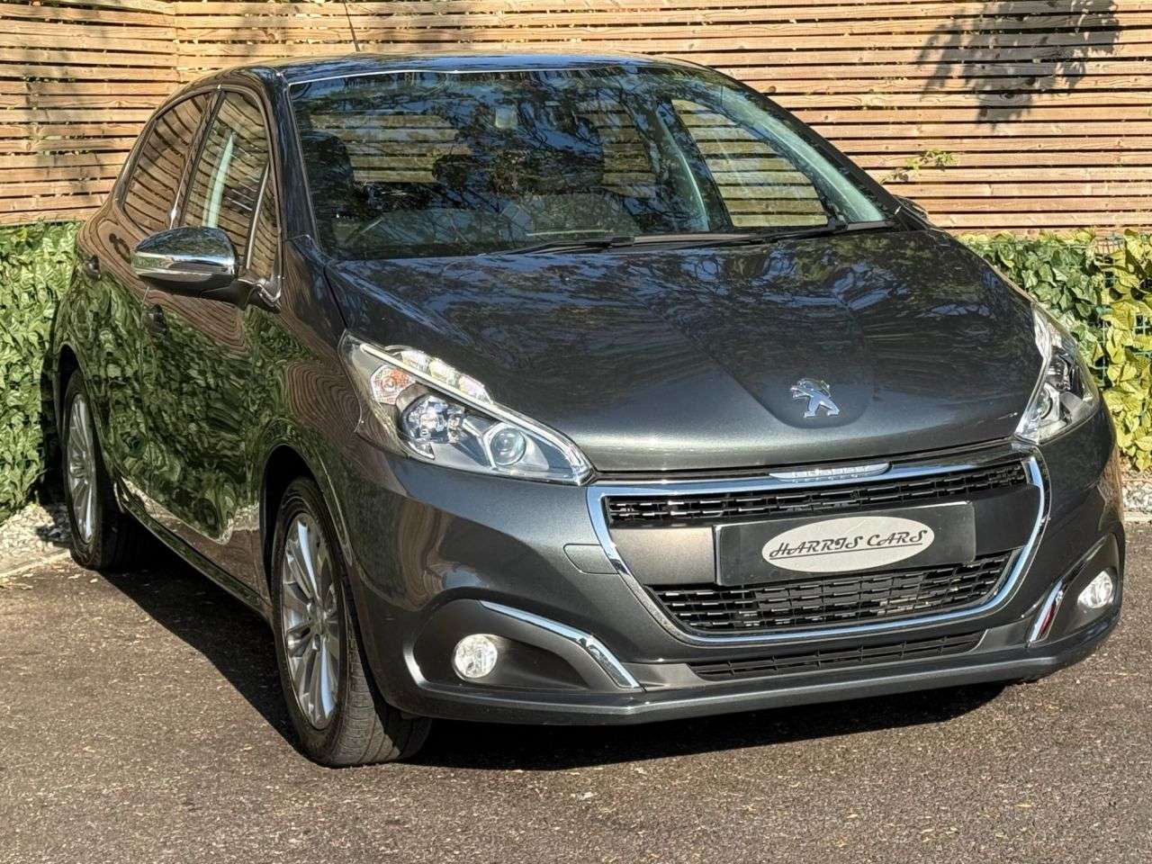 A 2017 PEUGEOT 208 1.2 PureTech Allure Hatchback 5dr Petrol Manual Euro 6 (82 ps) 12 MONTHS AA A 2017 PEUGEOT 208 1.2 PureTech Allure Hatchback 5dr Petrol Manual Euro 6 (82 ps) 12 MONTHS AA