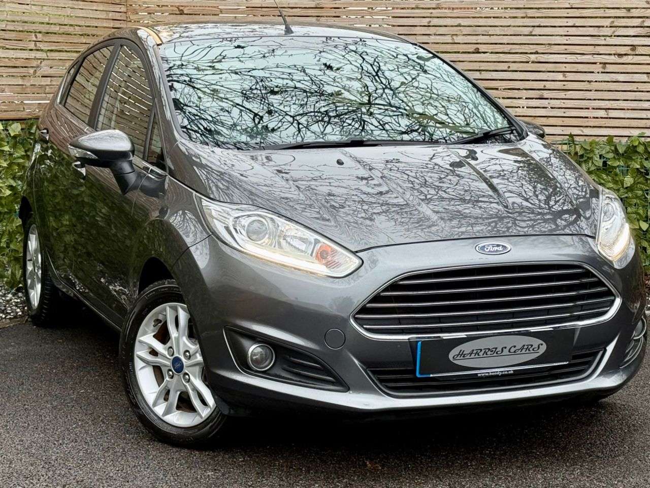 A 2016 FORD FIESTA 1.25 Zetec Hatchback 5dr Petrol Manual Euro 6 (82 ps) 12 MONTHS AA, FRESH S A 2016 FORD FIESTA 1.25 Zetec Hatchback 5dr Petrol Manual Euro 6 (82 ps) 12 MONTHS AA, FRESH S