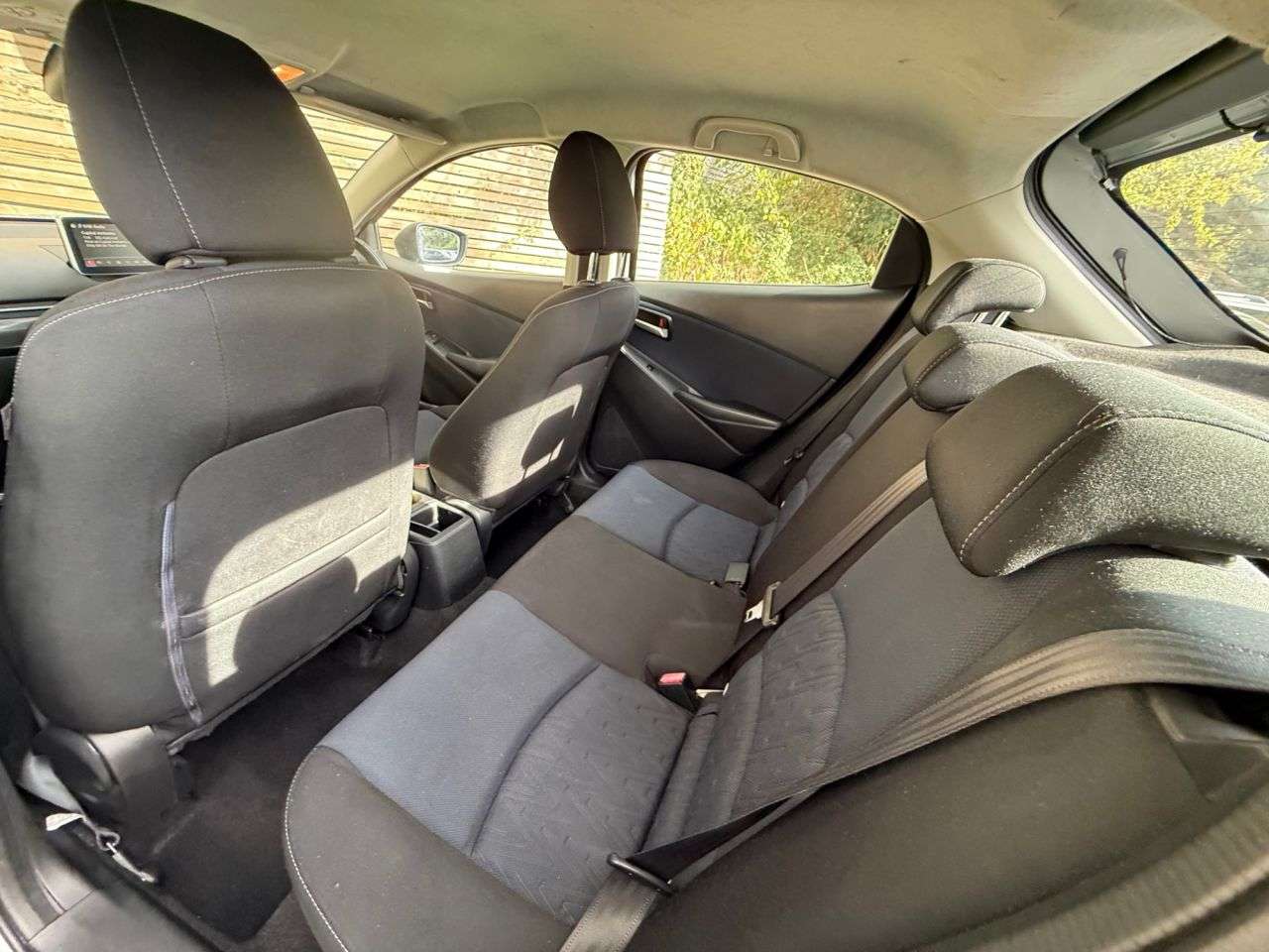 2016 MAZDA MAZDA2 2016 MAZDA MAZDA2
