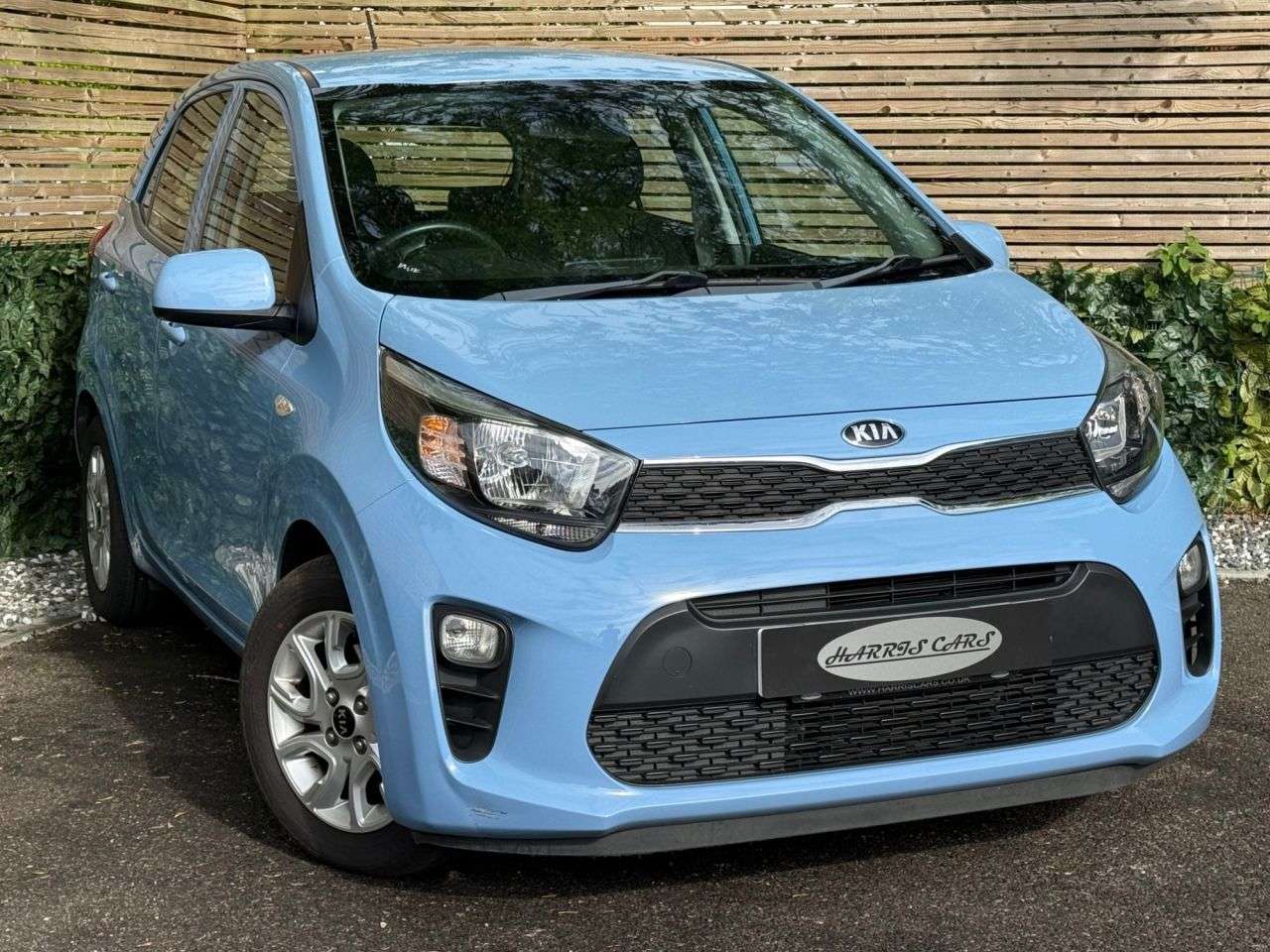 A 2019 KIA PICANTO 1.0 2 Hatchback 5dr Petrol Manual Euro 6 (66 bhp) 12 MONTHS AA, FRESH SERVI A 2019 KIA PICANTO 1.0 2 Hatchback 5dr Petrol Manual Euro 6 (66 bhp) 12 MONTHS AA, FRESH SERVI