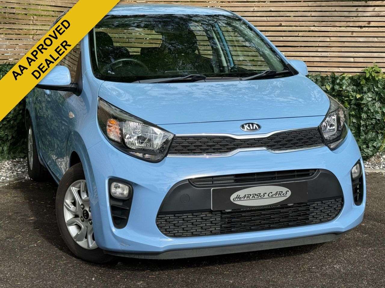A 2019 KIA PICANTO 1.0 2 Hatchback 5dr Petrol Manual Euro 6 (66 bhp) 12 MONTHS AA, FRESH SERVI A 2019 KIA PICANTO 1.0 2 Hatchback 5dr Petrol Manual Euro 6 (66 bhp) 12 MONTHS AA, FRESH SERVI