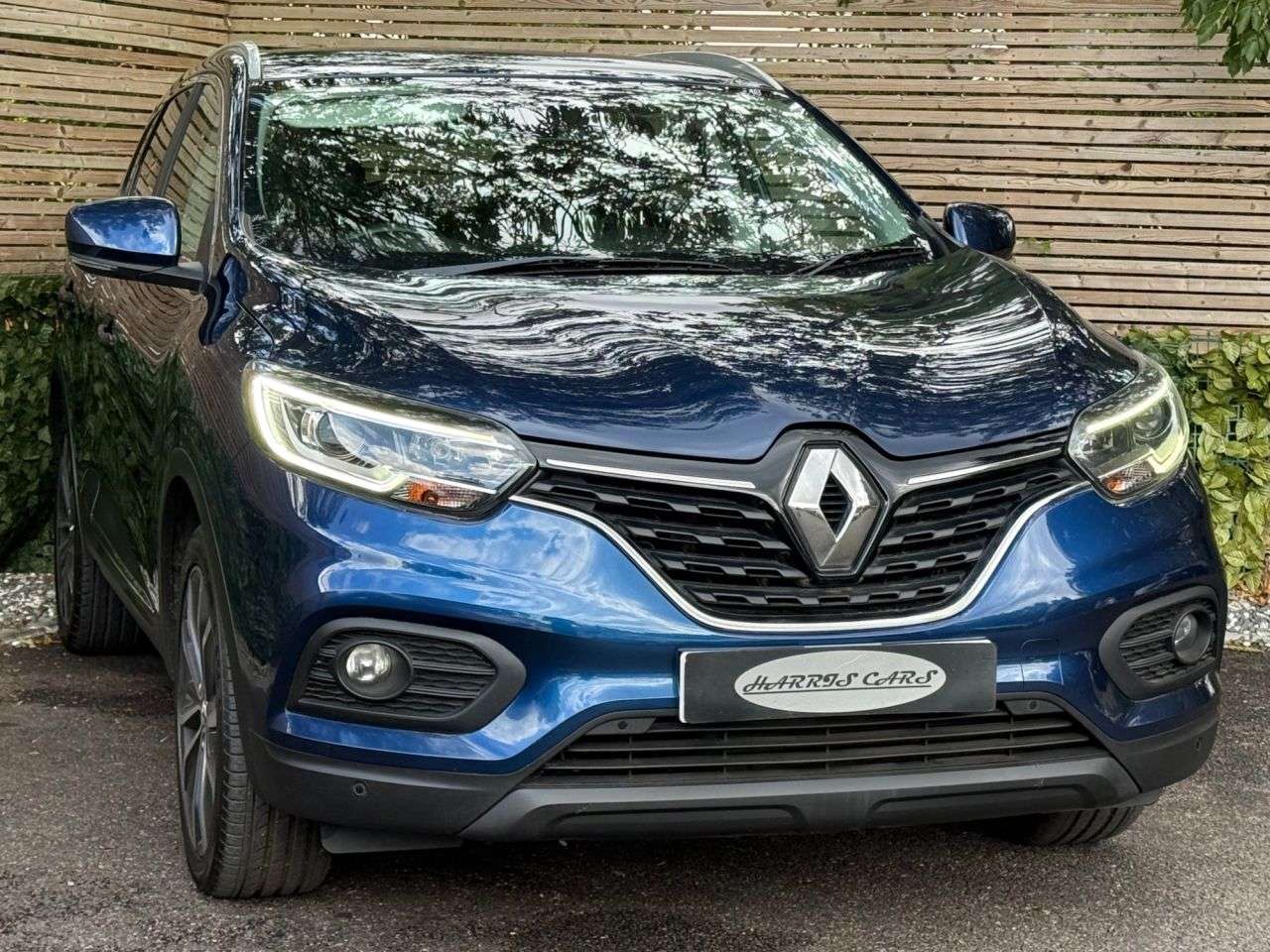 A 2019 RENAULT KADJAR 1.3 TCe Iconic SUV 5dr Petrol Manual Euro 6 (s/s) (140 ps) 12 MONTHS AA, FR A 2019 RENAULT KADJAR 1.3 TCe Iconic SUV 5dr Petrol Manual Euro 6 (s/s) (140 ps) 12 MONTHS AA, FR