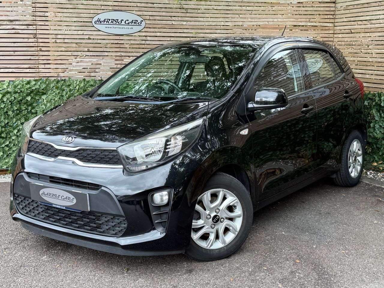 A 2017 KIA PICANTO 1.0 2 Hatchback 5dr Petrol Manual Euro 6 (66 bhp) 12 MONTHS AA, FRESH SERVI A 2017 KIA PICANTO 1.0 2 Hatchback 5dr Petrol Manual Euro 6 (66 bhp) 12 MONTHS AA, FRESH SERVI