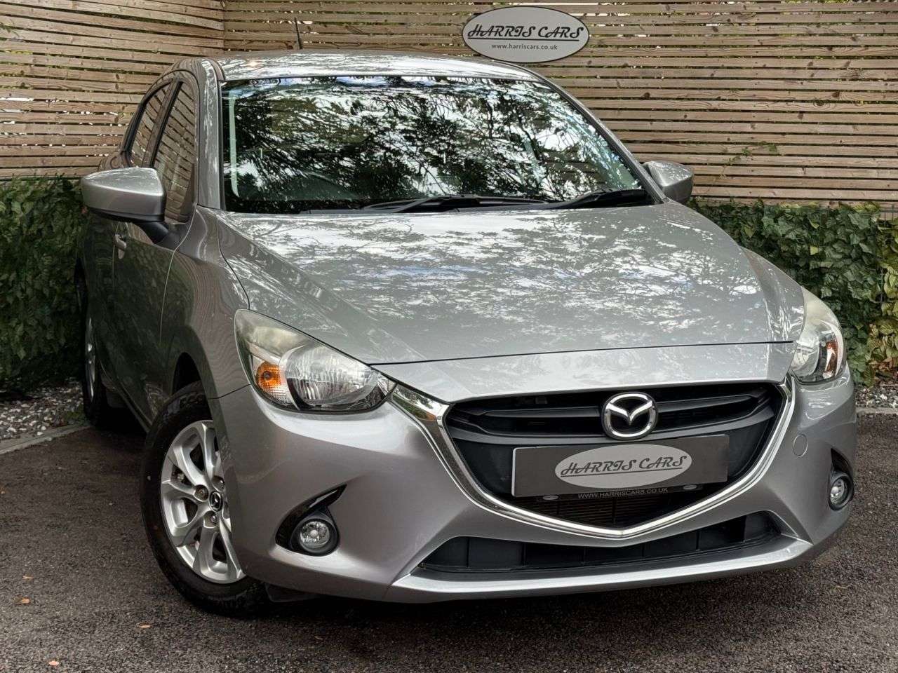 A 2015 MAZDA MAZDA2 1.5 SKYACTIV-G SE-L Hatchback 5dr Petrol Manual Euro 6 (s/s) (90 ps) 12 MON A 2015 MAZDA MAZDA2 1.5 SKYACTIV-G SE-L Hatchback 5dr Petrol Manual Euro 6 (s/s) (90 ps) 12 MON