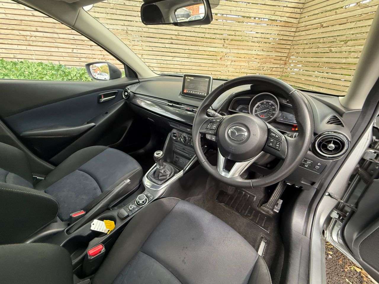 2015 MAZDA MAZDA2 2015 MAZDA MAZDA2