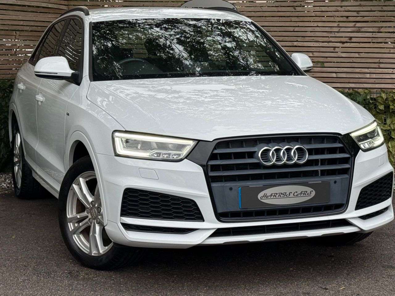 A 2018 AUDI Q3 1.4 TFSI CoD S line Edition SUV 5dr Petrol S Tronic Euro 6 (s/s) (150 ps) 1 A 2018 AUDI Q3 1.4 TFSI CoD S line Edition SUV 5dr Petrol S Tronic Euro 6 (s/s) (150 ps) 1