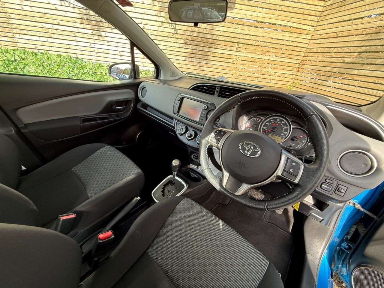 2015 TOYOTA YARIS 2015 TOYOTA YARIS