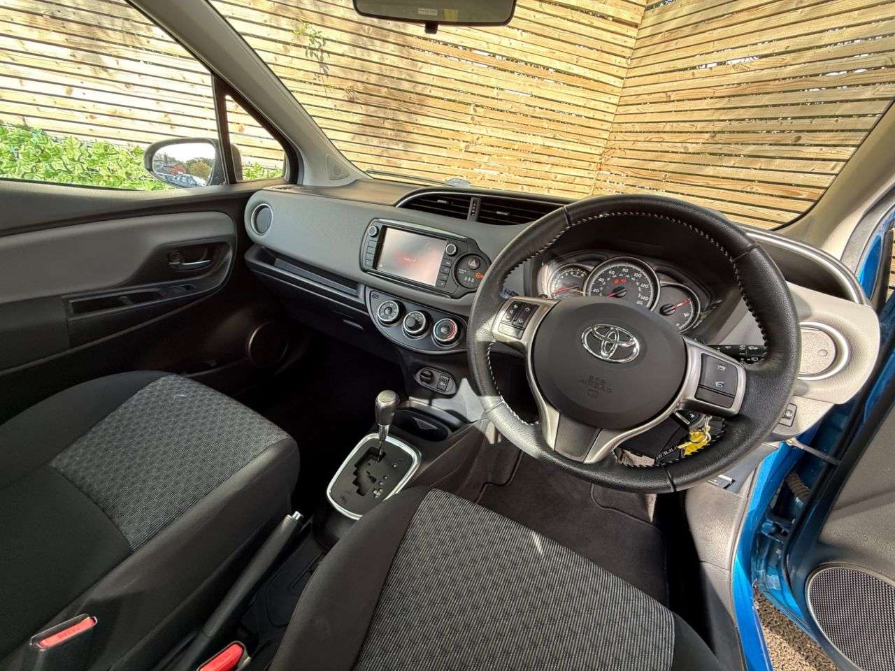 2015 TOYOTA YARIS 2015 TOYOTA YARIS