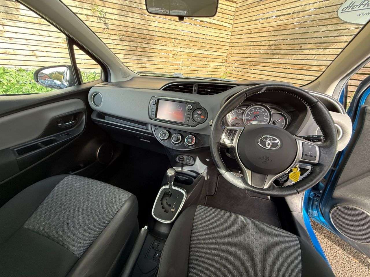 2015 TOYOTA YARIS 2015 TOYOTA YARIS
