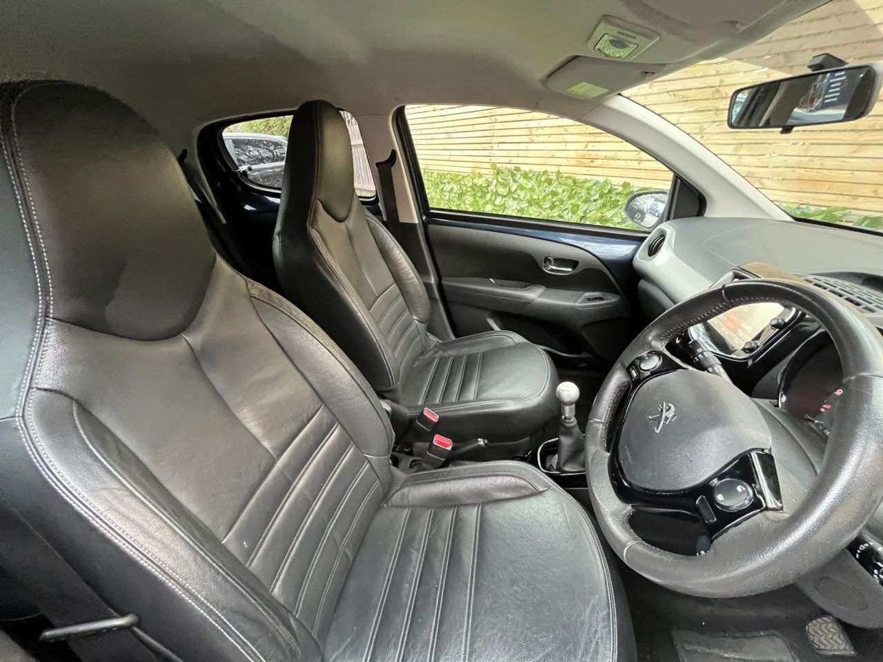 2015 PEUGEOT 108 2015 PEUGEOT 108