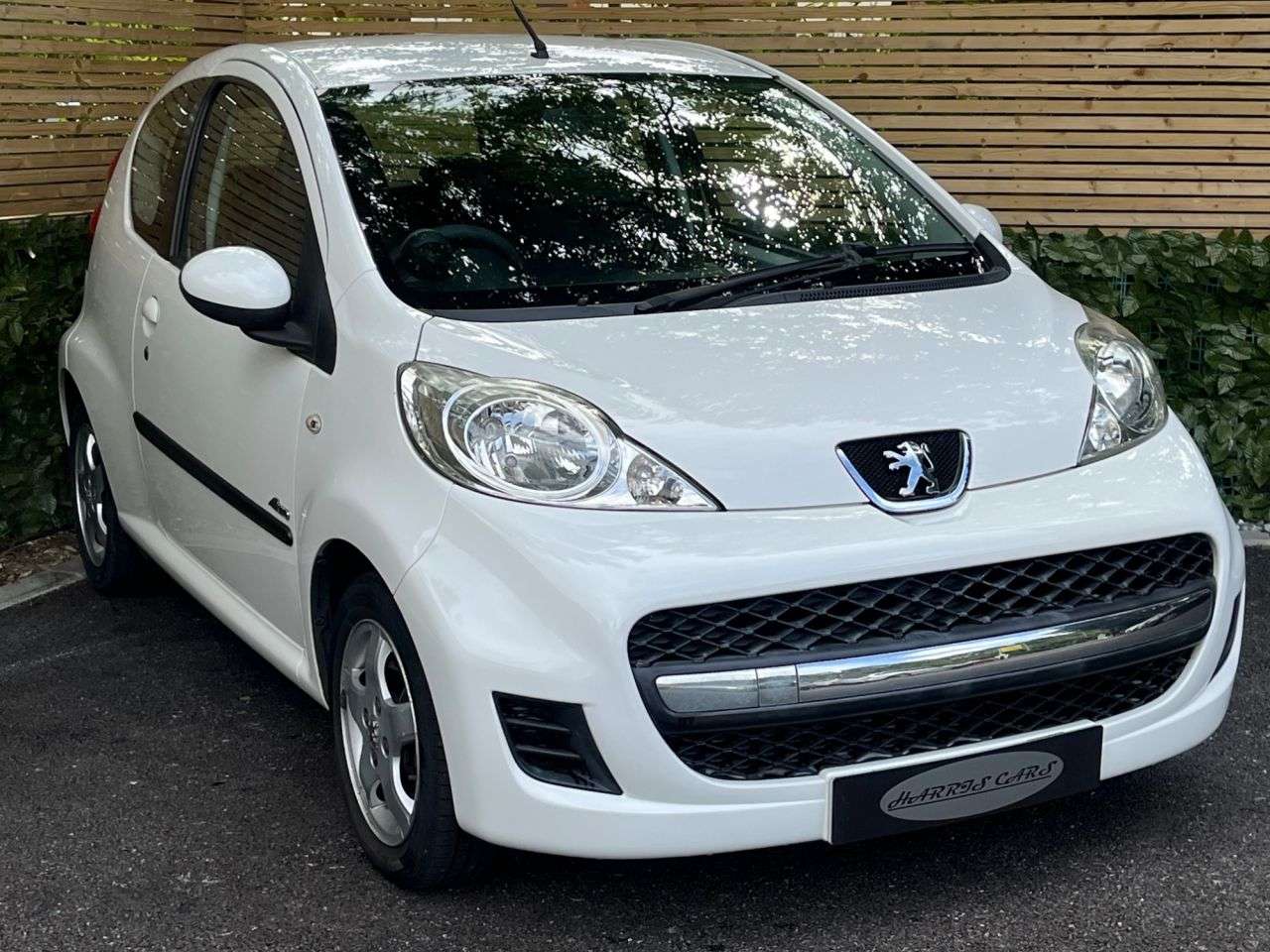 2013 PEUGEOT 107 2013 PEUGEOT 107