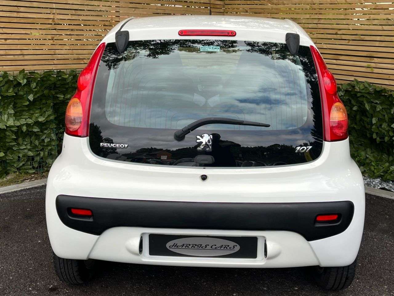 2013 PEUGEOT 107 2013 PEUGEOT 107