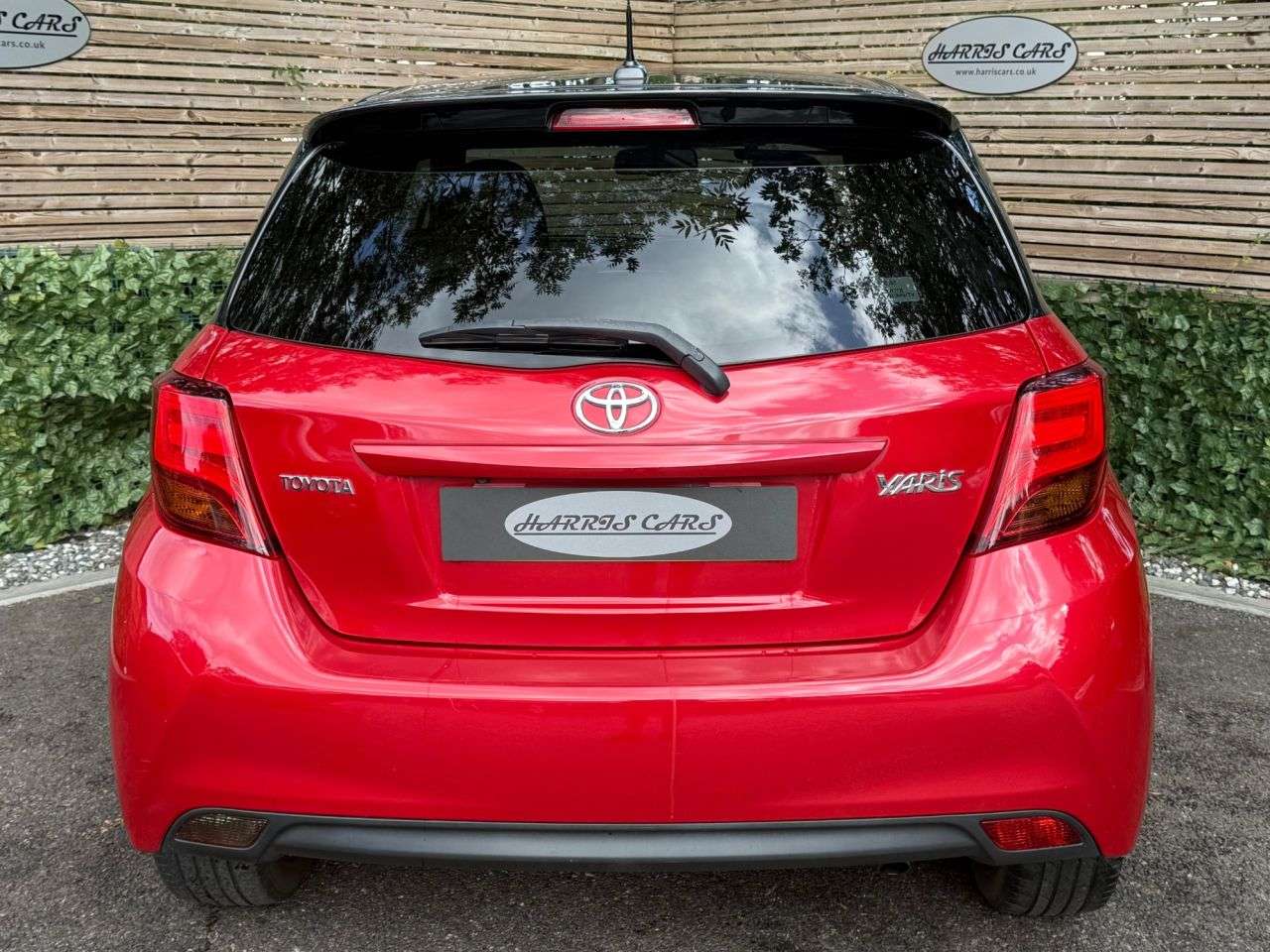 2016 TOYOTA YARIS 2016 TOYOTA YARIS