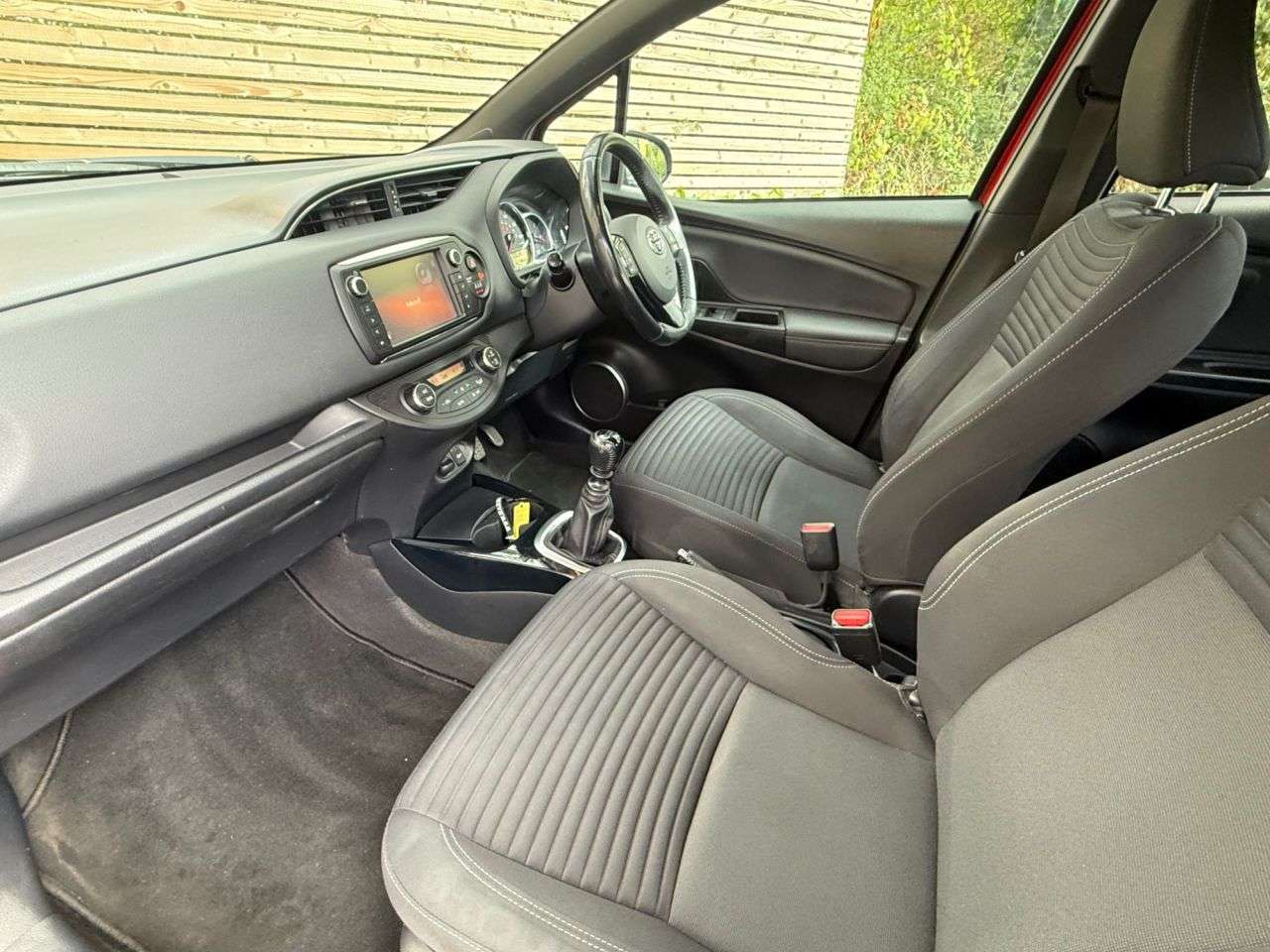 2016 TOYOTA YARIS 2016 TOYOTA YARIS