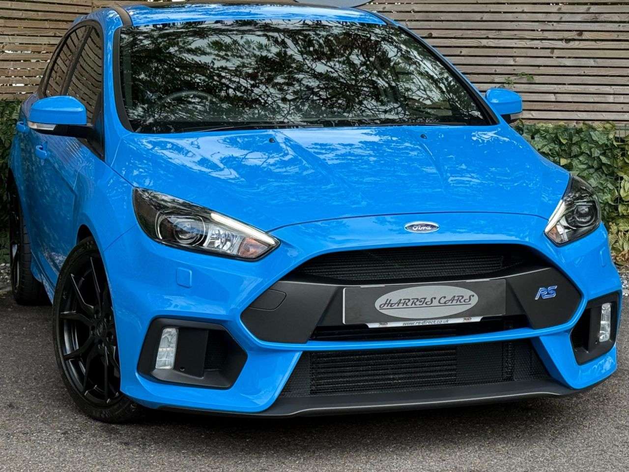 A 2017 FORD FOCUS 2.3T EcoBoost RS Hatchback 5dr Petrol Manual AWD Euro 6 (s/s) (350 ps) FULL A 2017 FORD FOCUS 2.3T EcoBoost RS Hatchback 5dr Petrol Manual AWD Euro 6 (s/s) (350 ps) FULL