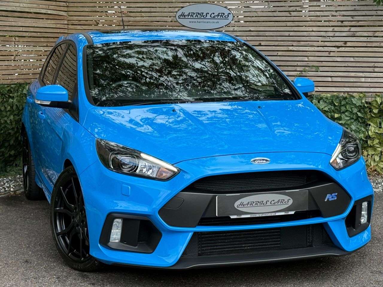 A 2017 FORD FOCUS 2.3T EcoBoost RS Hatchback 5dr Petrol Manual AWD Euro 6 (s/s) (350 ps) FULL A 2017 FORD FOCUS 2.3T EcoBoost RS Hatchback 5dr Petrol Manual AWD Euro 6 (s/s) (350 ps) FULL