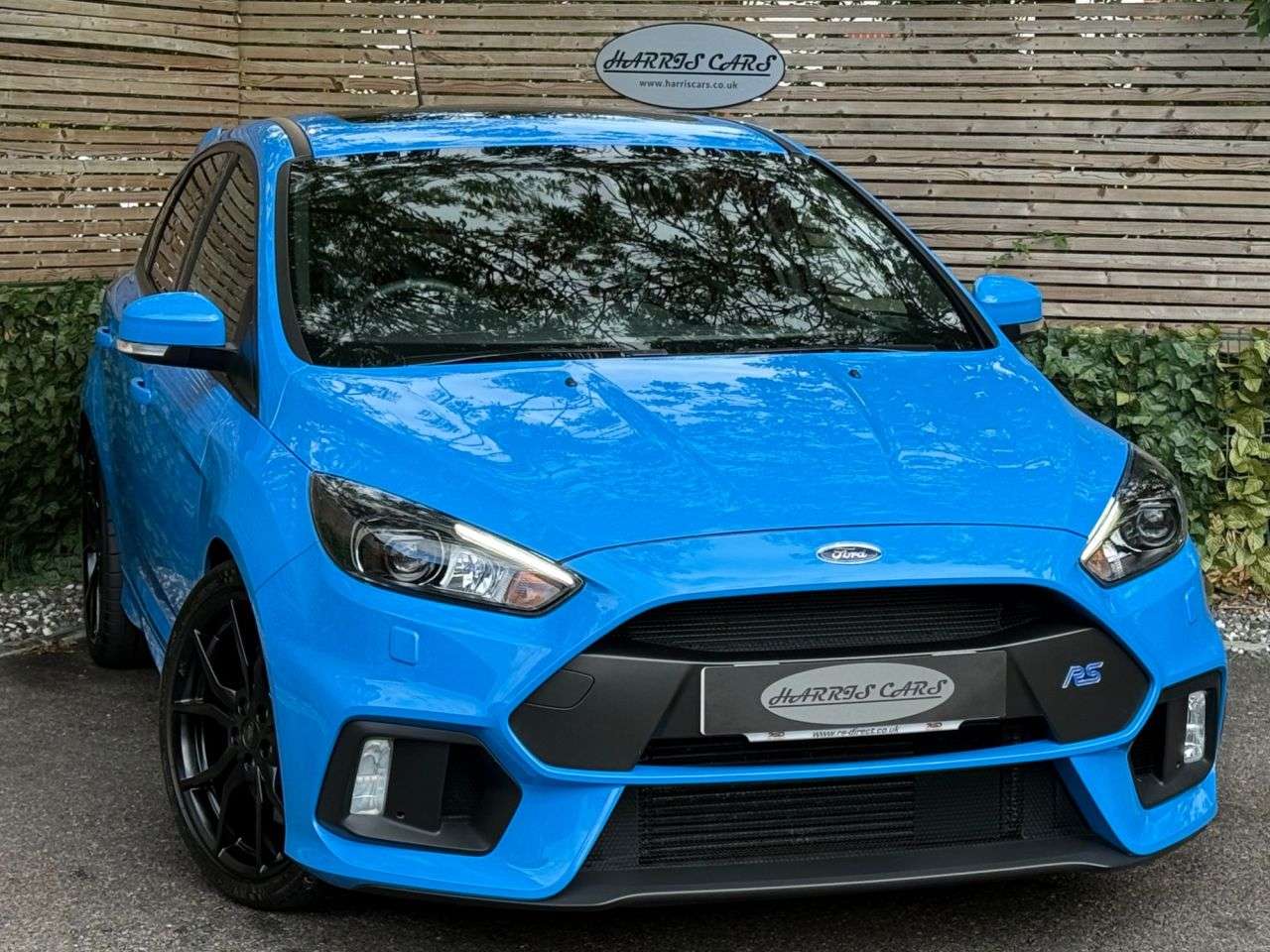 A 2017 FORD FOCUS 2.3T EcoBoost RS Hatchback 5dr Petrol Manual AWD Euro 6 (s/s) (350 ps) FULL A 2017 FORD FOCUS 2.3T EcoBoost RS Hatchback 5dr Petrol Manual AWD Euro 6 (s/s) (350 ps) FULL