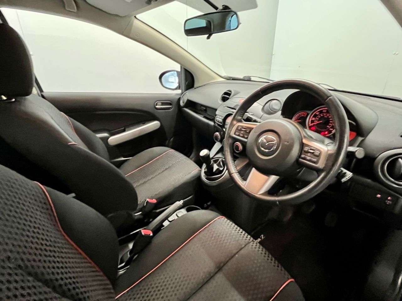 2013 MAZDA MAZDA2 2013 MAZDA MAZDA2