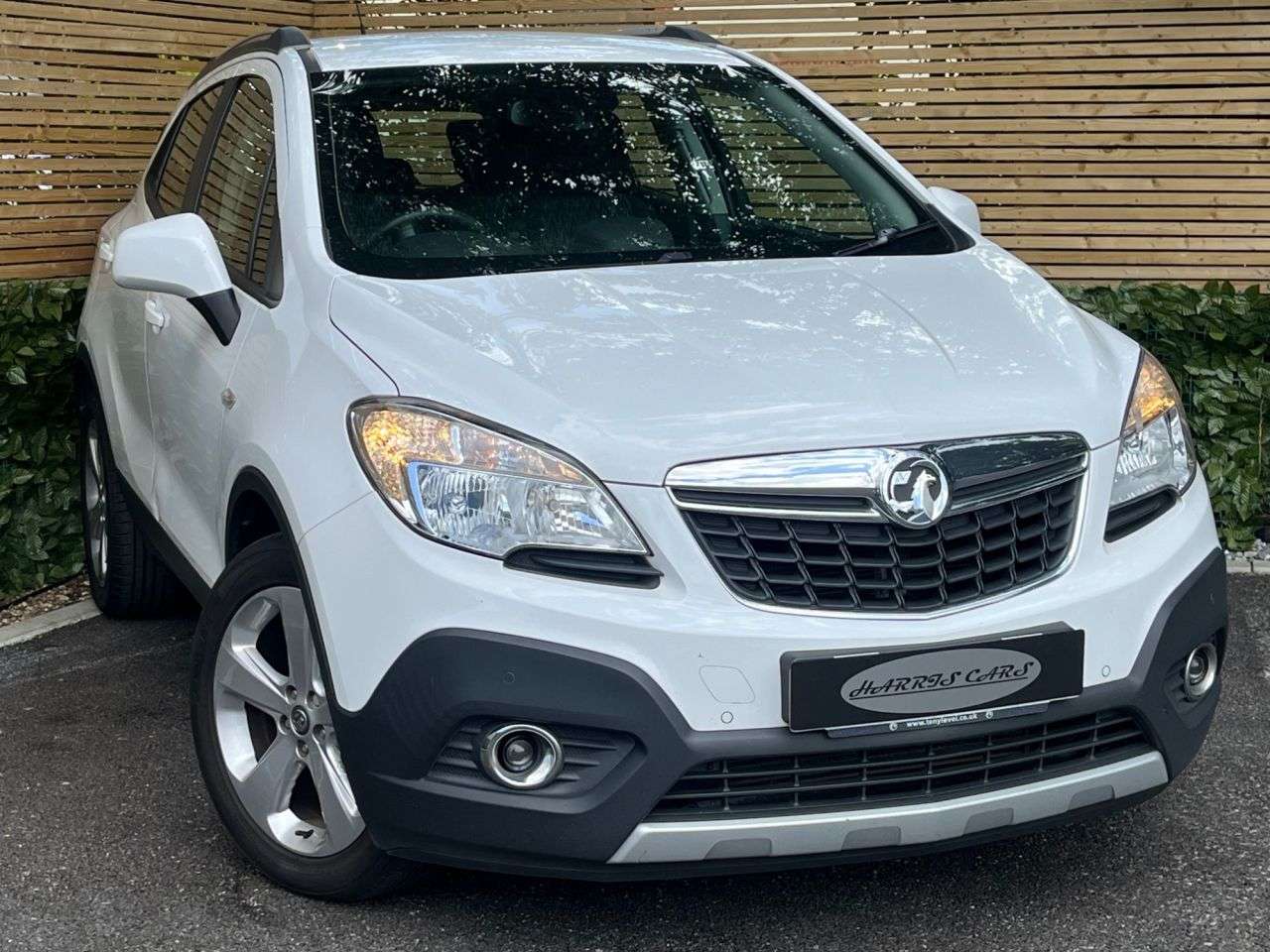 A 2014 VAUXHALL MOKKA 1.7 CDTi Tech Line SUV 5dr Diesel Manual 2WD Euro 5 (s/s) (130 ps) 12 MONTH A 2014 VAUXHALL MOKKA 1.7 CDTi Tech Line SUV 5dr Diesel Manual 2WD Euro 5 (s/s) (130 ps) 12 MONTH