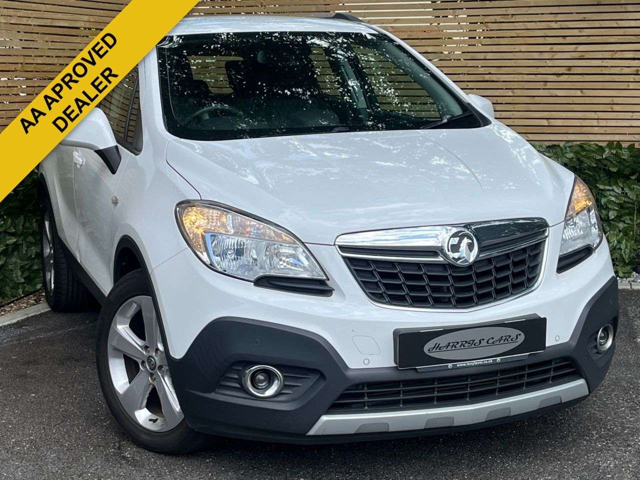 A 2014 VAUXHALL MOKKA 1.7 CDTi Tech Line SUV 5dr Diesel Manual 2WD Euro 5 (s/s) (130 ps) 12 MONTH A 2014 VAUXHALL MOKKA 1.7 CDTi Tech Line SUV 5dr Diesel Manual 2WD Euro 5 (s/s) (130 ps) 12 MONTH