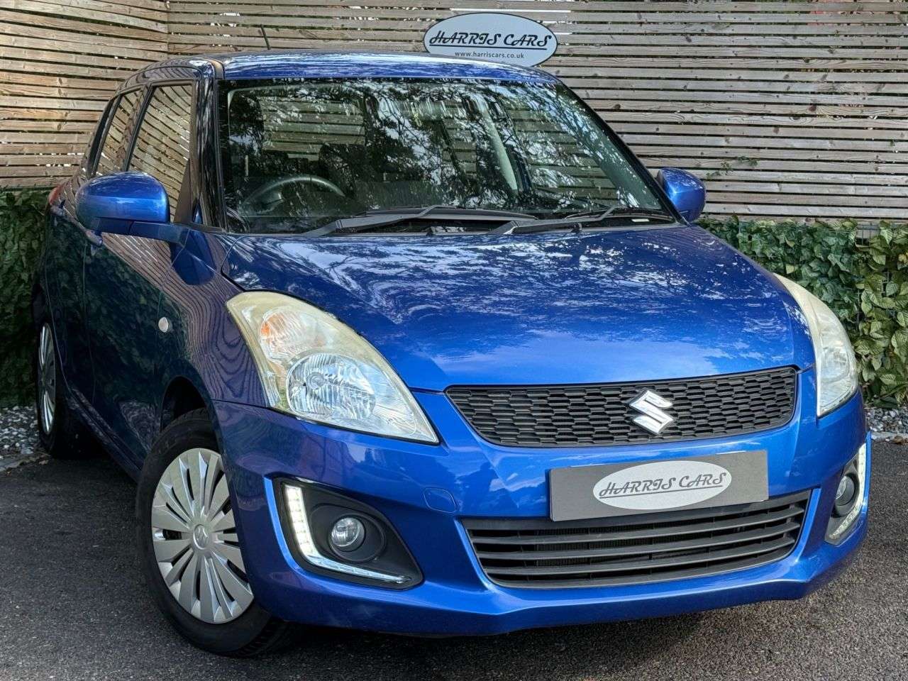 A 2014 SUZUKI SWIFT 1.2 SZ2 Hatchback 5dr Petrol Manual Euro 5 (94 ps) 12 MONTHS AA, FRESH SERV A 2014 SUZUKI SWIFT 1.2 SZ2 Hatchback 5dr Petrol Manual Euro 5 (94 ps) 12 MONTHS AA, FRESH SERV