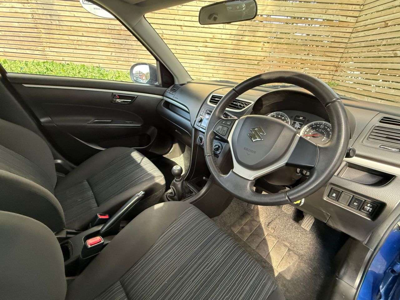 2014 SUZUKI SWIFT 2014 SUZUKI SWIFT