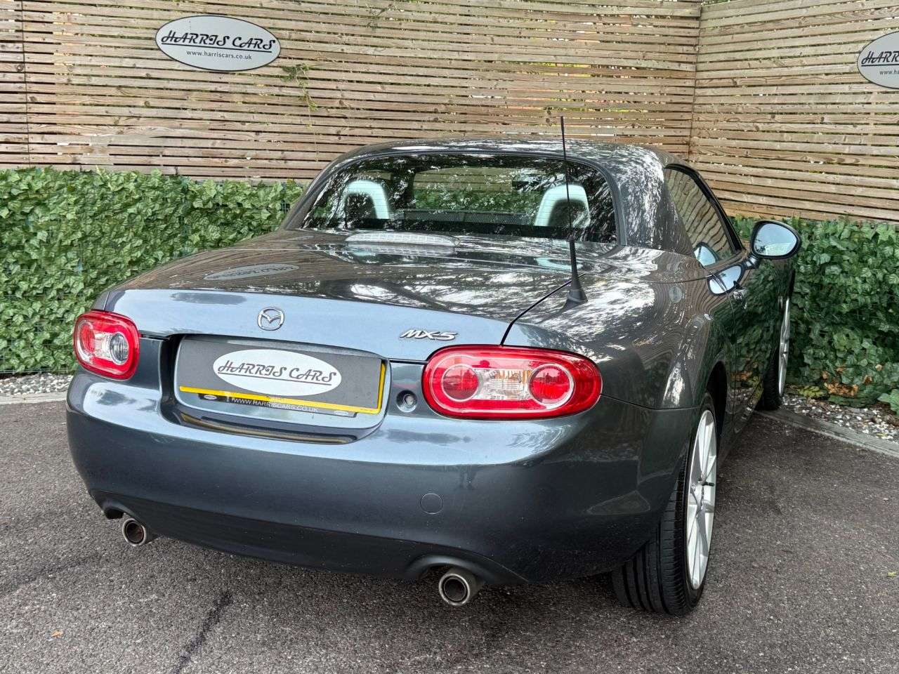 2011 MAZDA MX-5 2011 MAZDA MX-5