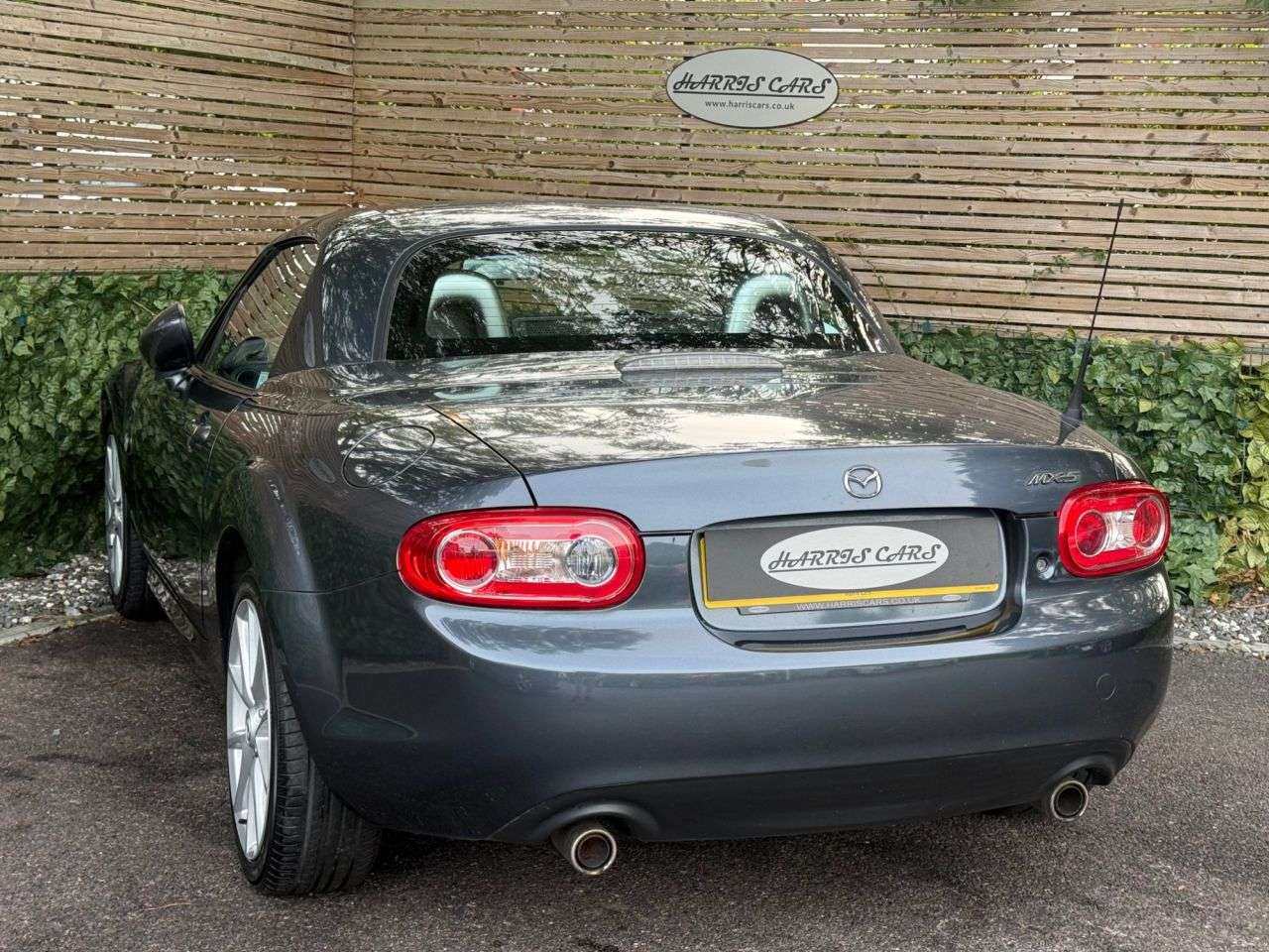 2011 MAZDA MX-5 2011 MAZDA MX-5