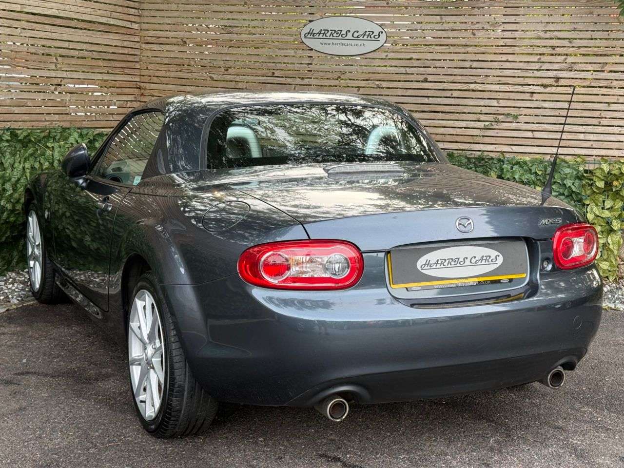 2011 MAZDA MX-5 2011 MAZDA MX-5