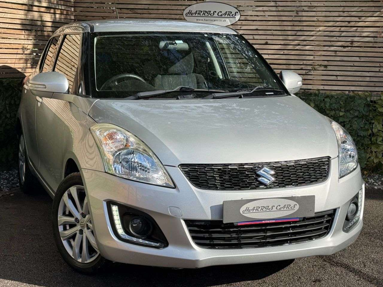 A 2016 SUZUKI SWIFT 1.2 SZ4 Hatchback 5dr Petrol Auto Euro 6 (94 ps) 12 MONTHS AA, FRESH SERVIC A 2016 SUZUKI SWIFT 1.2 SZ4 Hatchback 5dr Petrol Auto Euro 6 (94 ps) 12 MONTHS AA, FRESH SERVIC