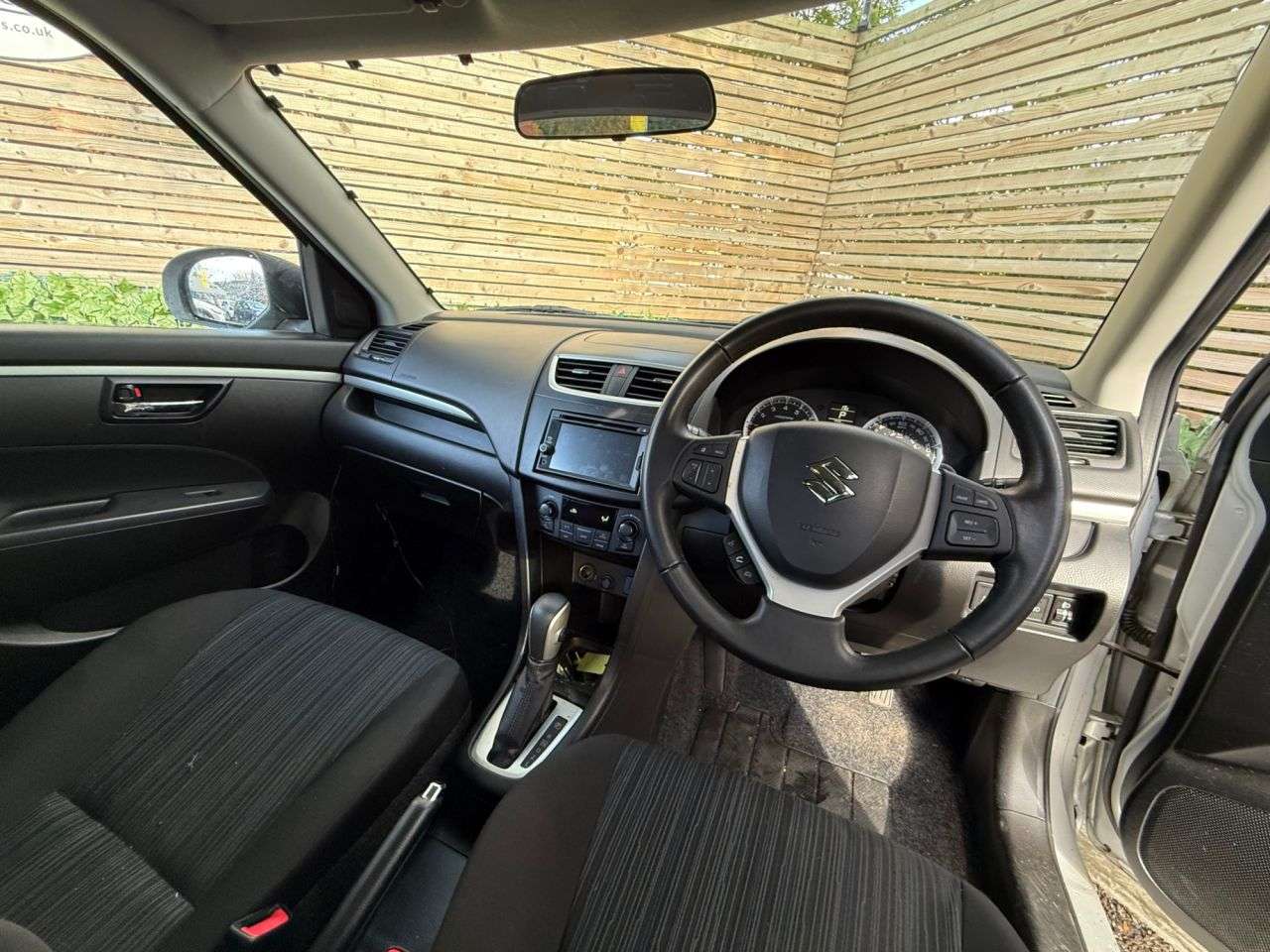 2016 SUZUKI SWIFT 2016 SUZUKI SWIFT
