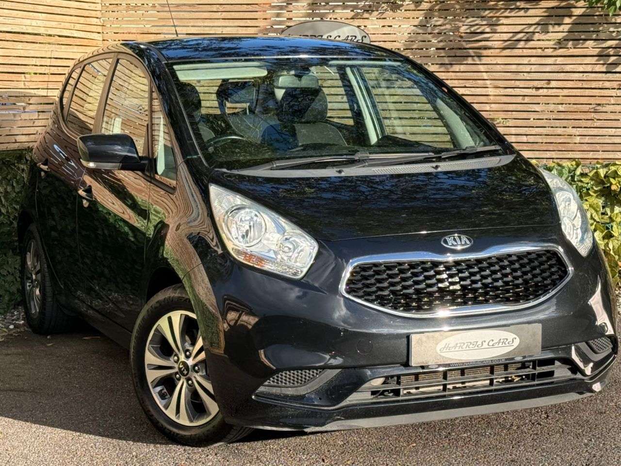A 2019 KIA VENGA 1.6 2 MPV 5dr Petrol Manual Euro 6 (s/s) (123 bhp) 12 MONTHS AA, FRESH SERV A 2019 KIA VENGA 1.6 2 MPV 5dr Petrol Manual Euro 6 (s/s) (123 bhp) 12 MONTHS AA, FRESH SERV