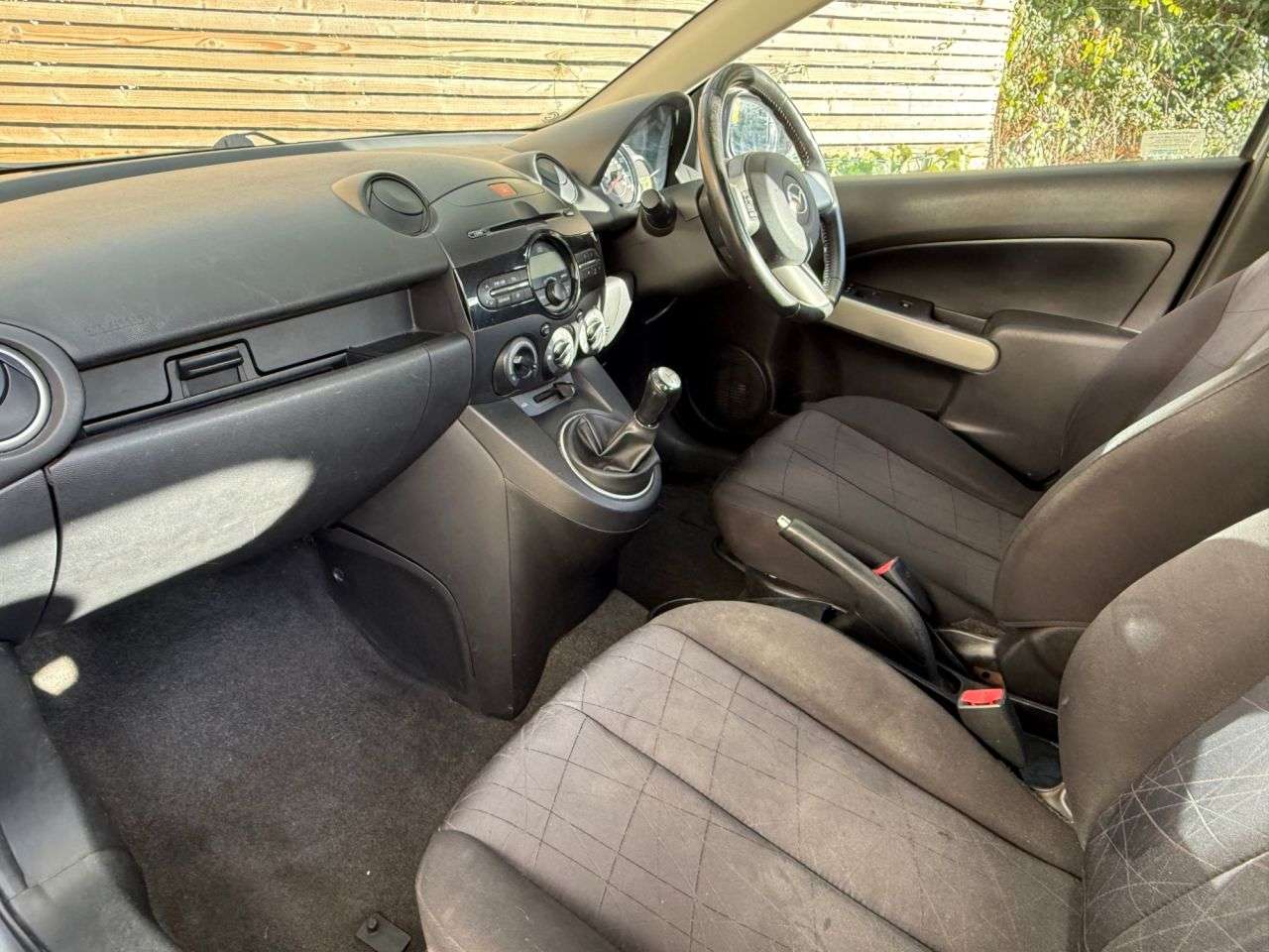 2012 MAZDA MAZDA2 2012 MAZDA MAZDA2