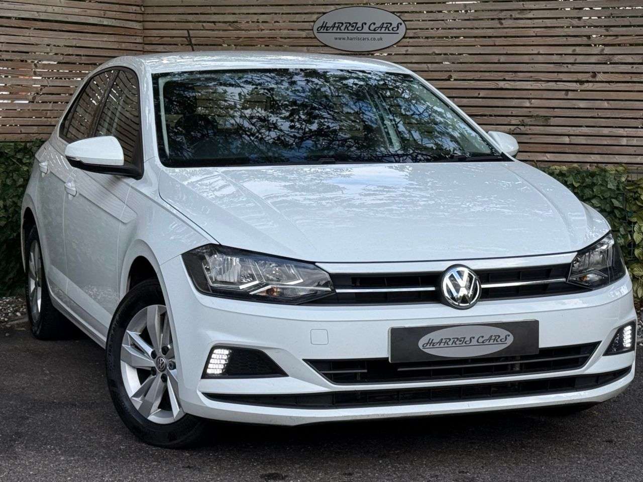 A 2019 VOLKSWAGEN POLO 1.0 TSI GPF SE Hatchback 5dr Petrol Manual Euro 6 (s/s) (95 ps) 12 MONTHS A A 2019 VOLKSWAGEN POLO 1.0 TSI GPF SE Hatchback 5dr Petrol Manual Euro 6 (s/s) (95 ps) 12 MONTHS A