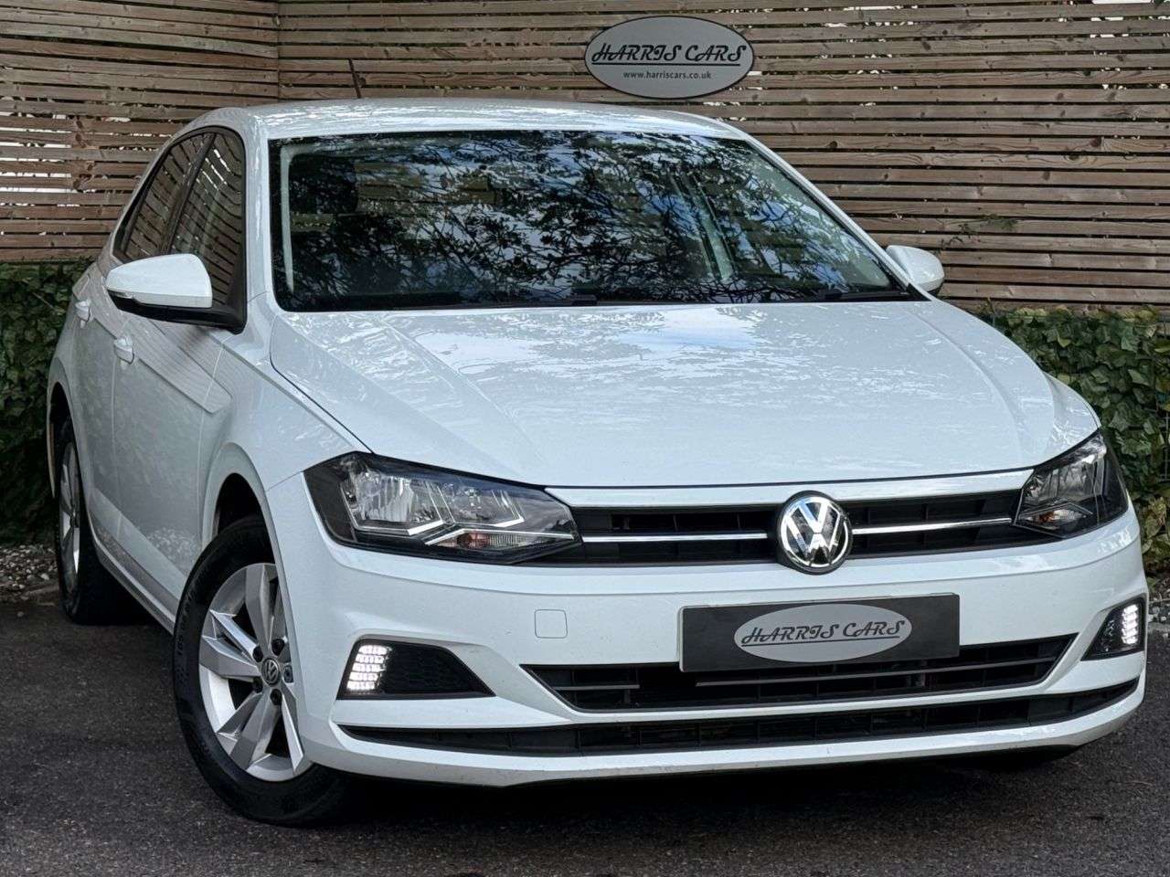 A 2019 VOLKSWAGEN POLO 1.0 TSI GPF SE Hatchback 5dr Petrol Manual Euro 6 (s/s) (95 ps) 12 MONTHS A A 2019 VOLKSWAGEN POLO 1.0 TSI GPF SE Hatchback 5dr Petrol Manual Euro 6 (s/s) (95 ps) 12 MONTHS A