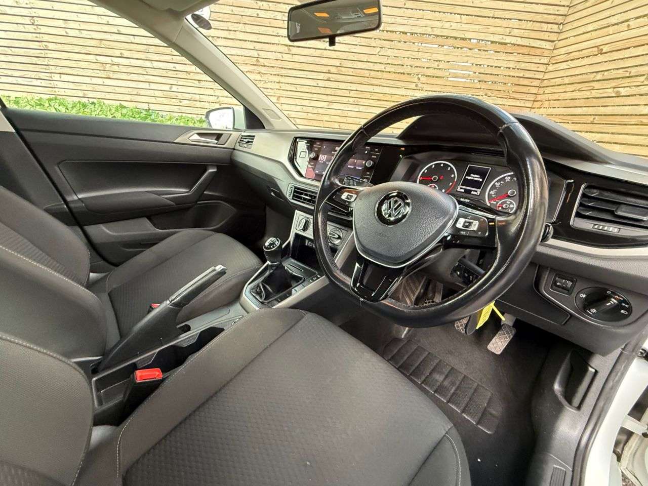 2019 VOLKSWAGEN POLO 2019 VOLKSWAGEN POLO