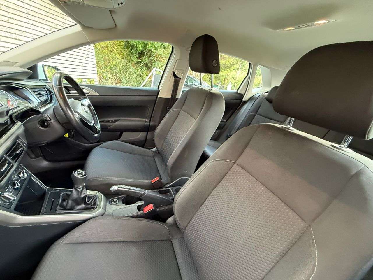 2019 VOLKSWAGEN POLO 2019 VOLKSWAGEN POLO