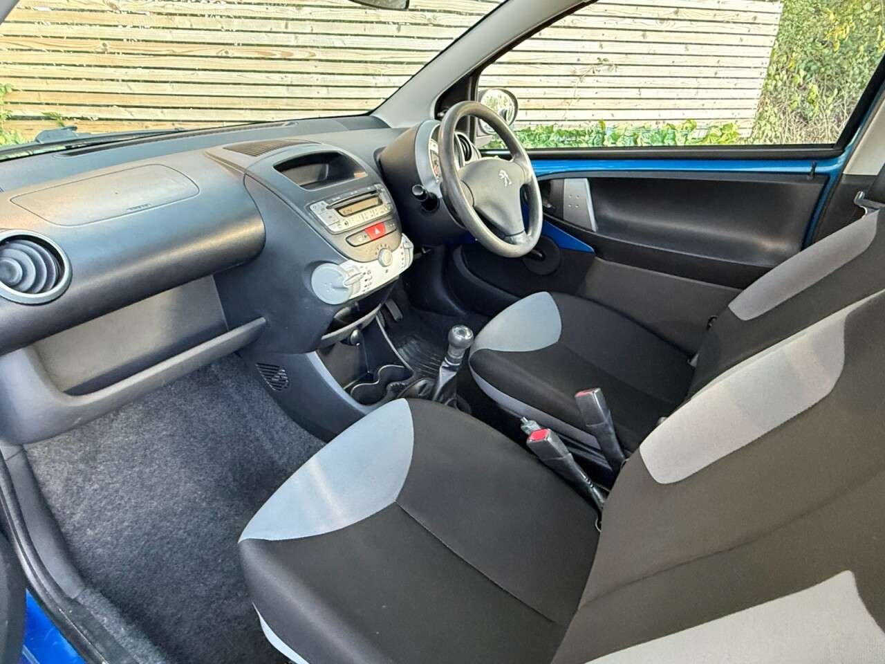 2012 PEUGEOT 107 2012 PEUGEOT 107
