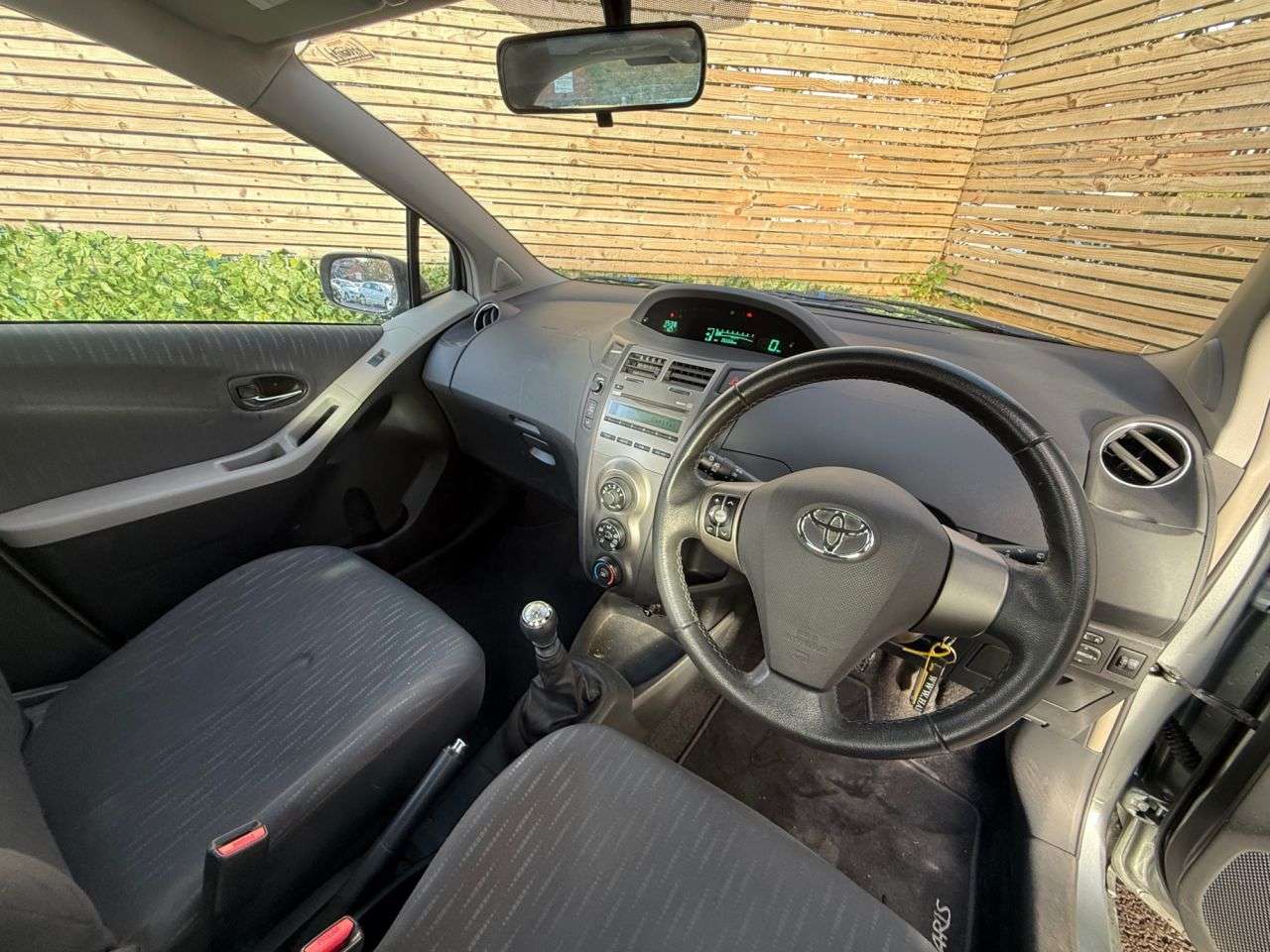 2009 TOYOTA YARIS 2009 TOYOTA YARIS