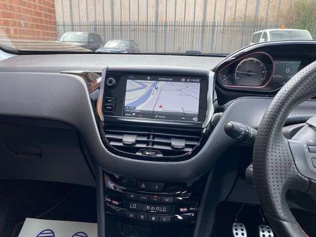 2018 PEUGEOT 2008 2018 PEUGEOT 2008