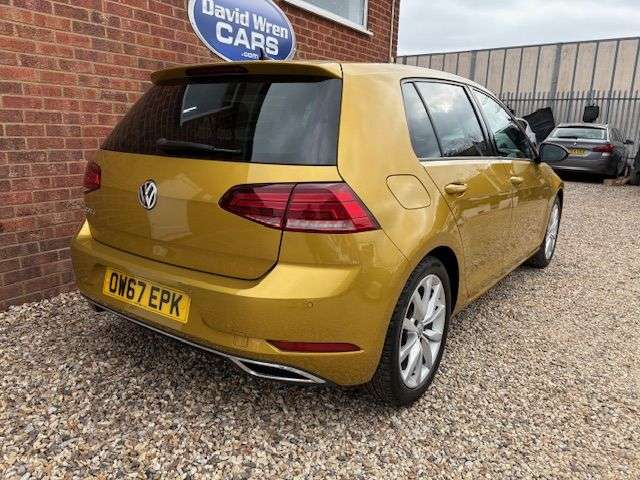 2018 VOLKSWAGEN GOLF 2018 VOLKSWAGEN GOLF
